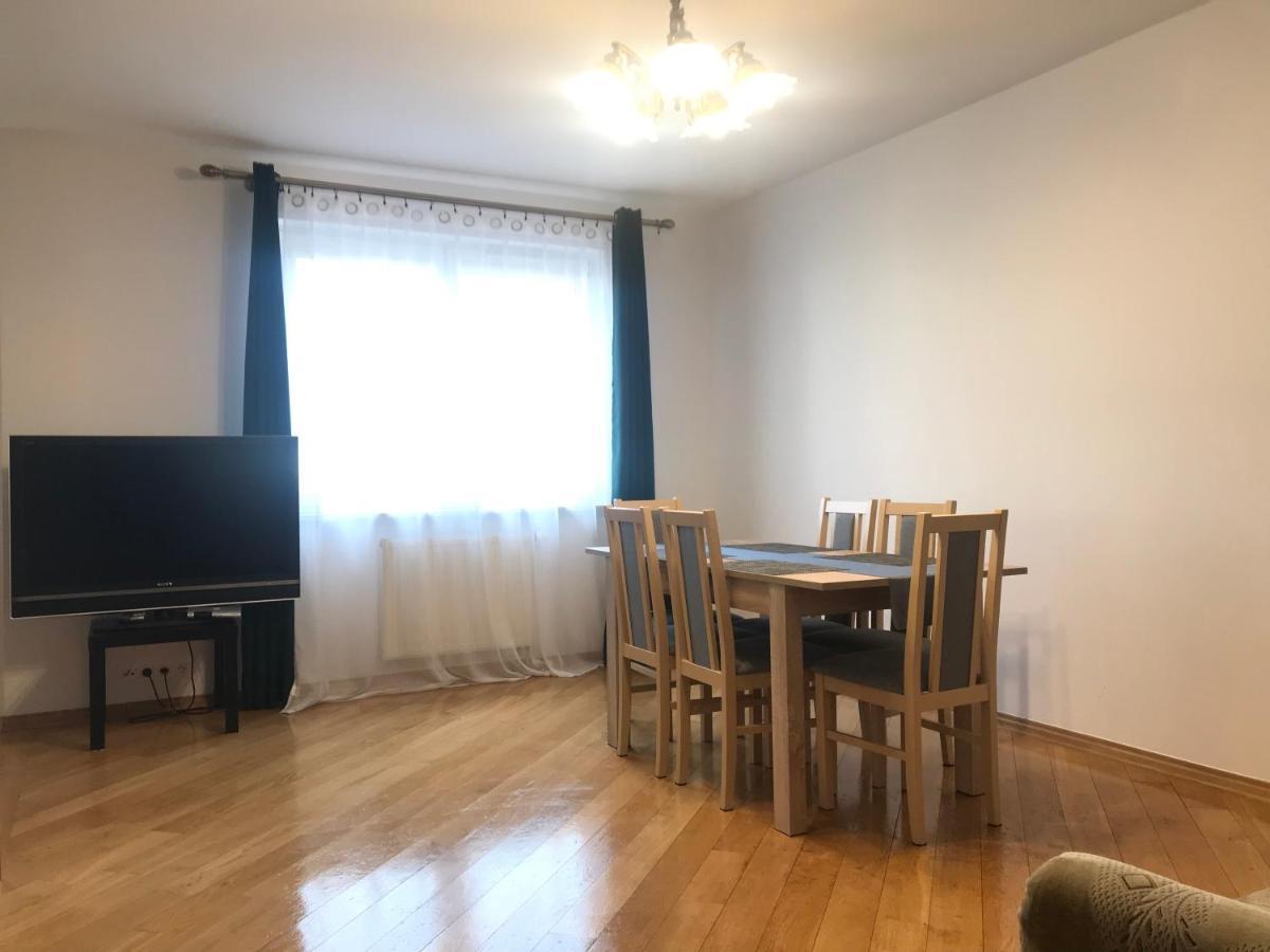 Apartament Z 3 Sypialniami ビャウィストク エクステリア 写真