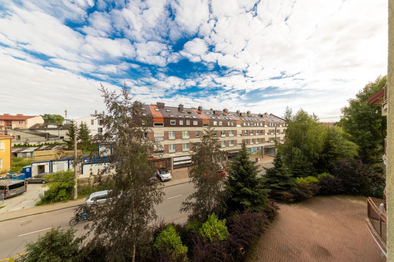Apartament Z 3 Sypialniami ビャウィストク エクステリア 写真