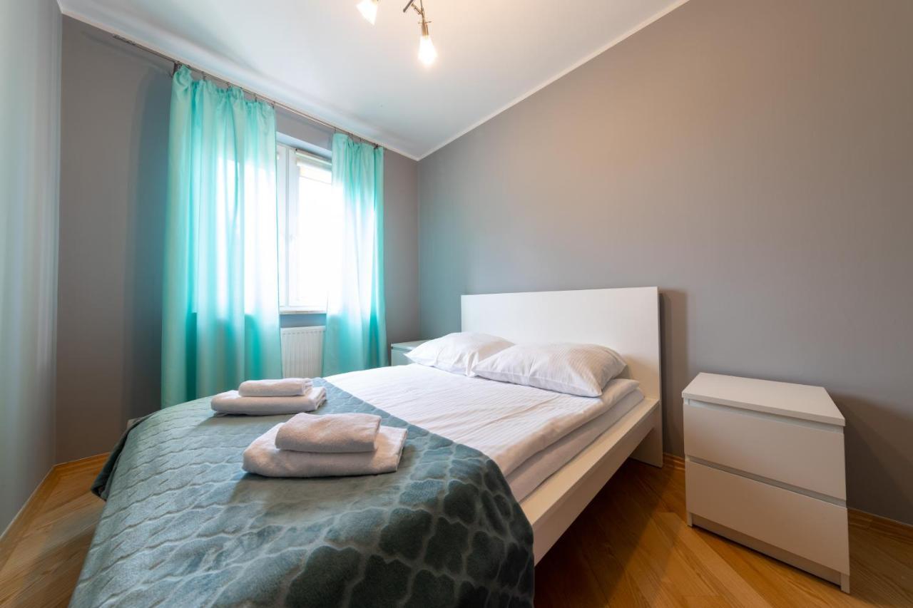 Apartament Z 3 Sypialniami ビャウィストク エクステリア 写真